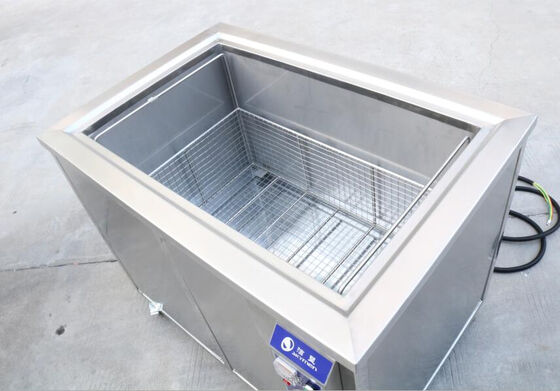 เครื่องทําความสะอาดอุตสาหกรรม ultrasonic สําหรับทําความสะอาดบล็อกเครื่องยนต์